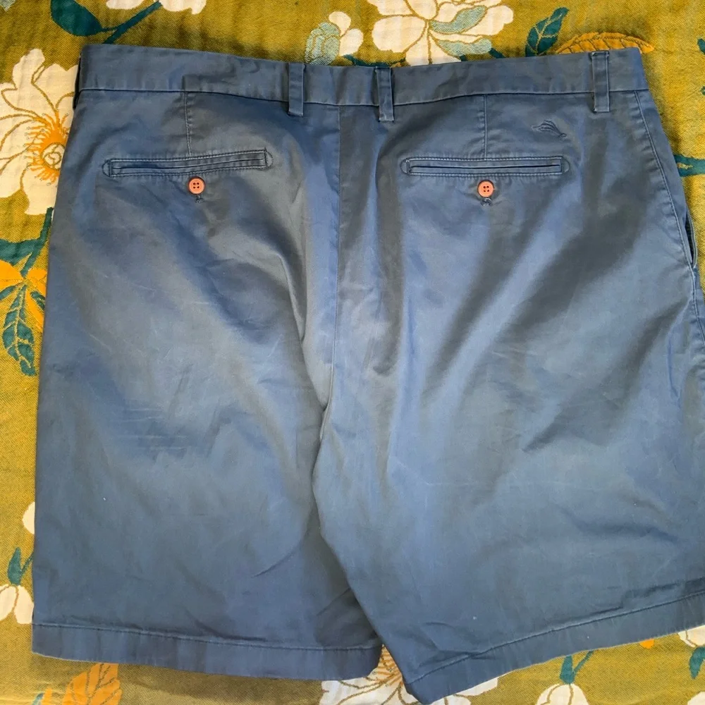 Tommy Bahama Boracay® Chino 9-Inch Shorts - Picture 5 of 9